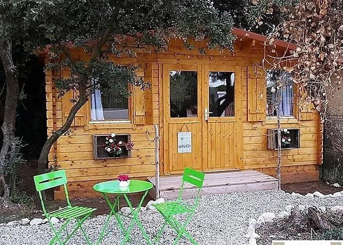 Le Chalet Sous L\'Olivier
